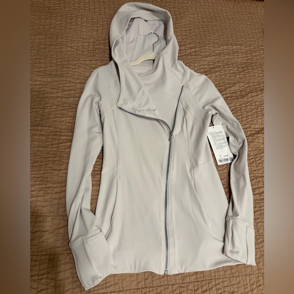 💕NWT lululemon athletica Light Lilac Hooded Jacket